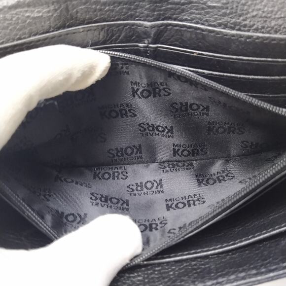 Michael Kors Black Pebbled Leather Logo Credit Card Bifold Wallet - Picture 16 of 16